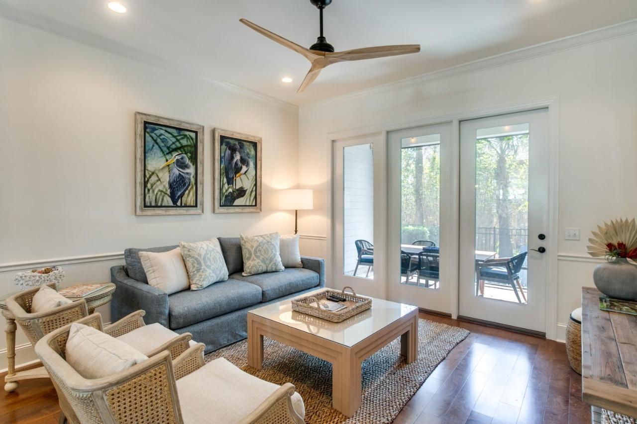 Luxe With And Pool Access *