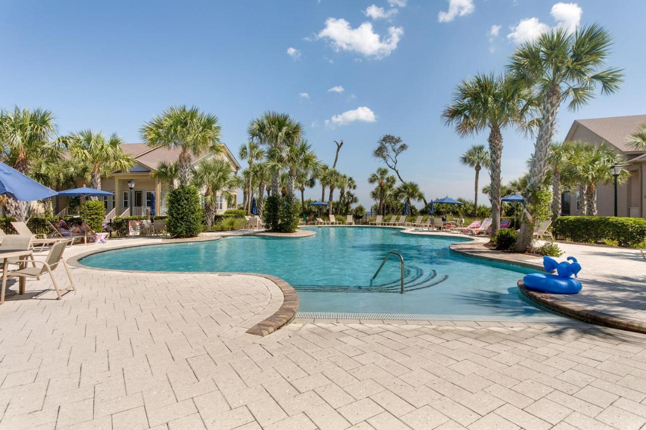 Luxe With And Pool Access *